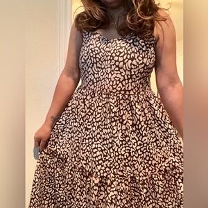 Like new NEVER WORE.. LEOPARD FLOWY MAXI DRESS